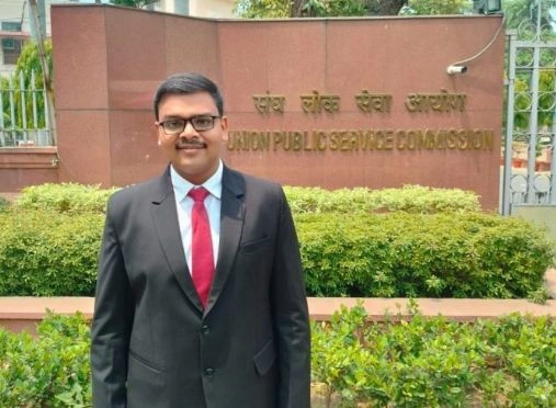 Aditya Srivastava Upsc