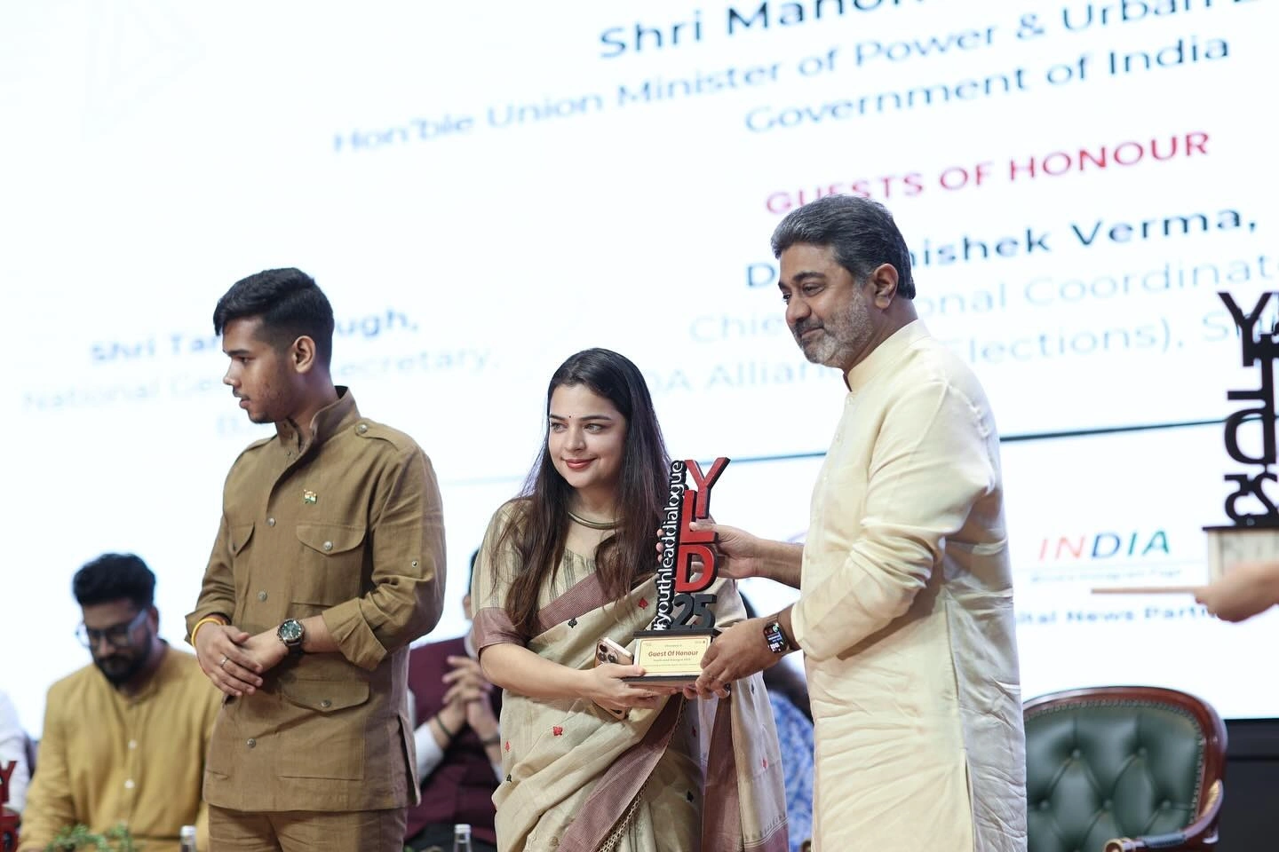 saloni khanna upsc