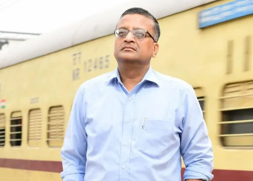 Ashok Khemka IAS