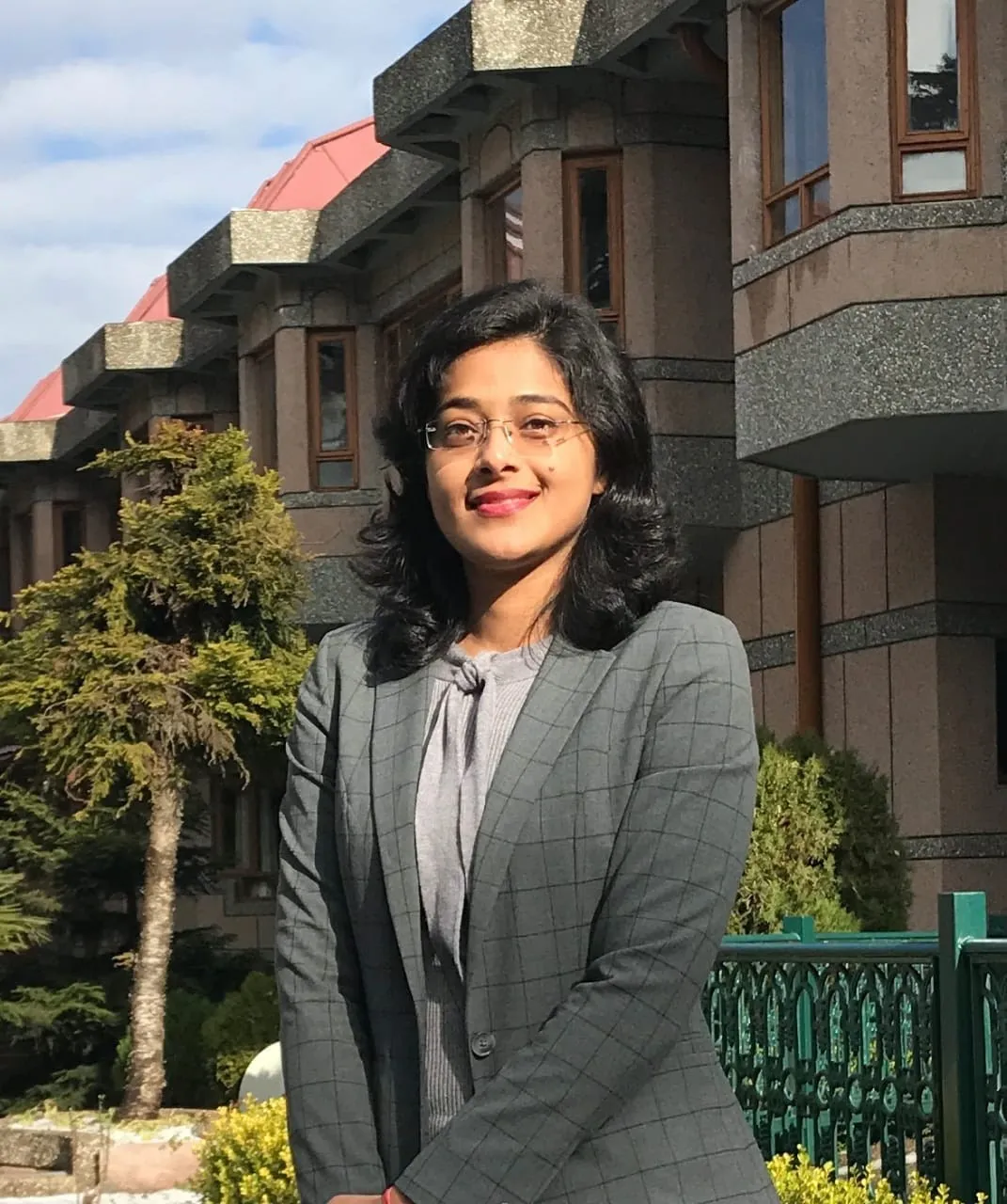 Surabhi Gautam IAS
